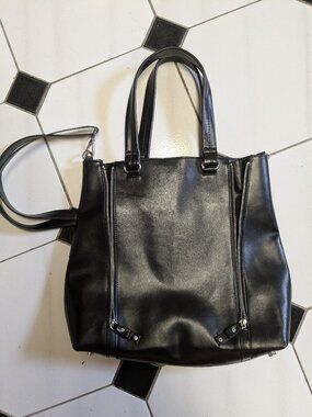 Danier double-zipper front shoulder bag